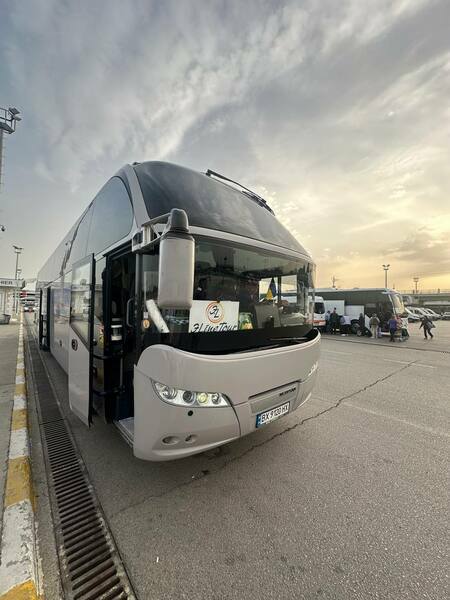 Neoplan Bus