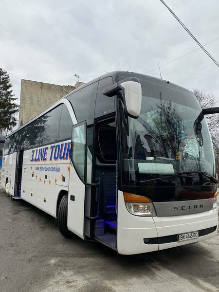 Neoplan Bus