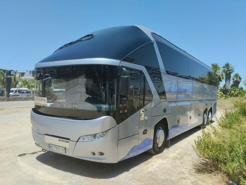 Neoplan Bus